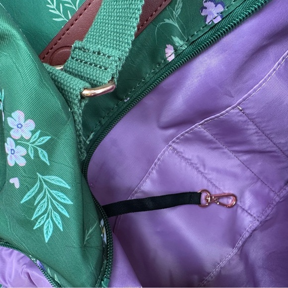 Lizzy Breast Pump Tote (Olive You) - Picture 9 of 11